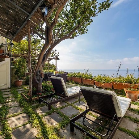 Scorcio D' Oltremare - Sea View Apt In Positano Bagian luar foto