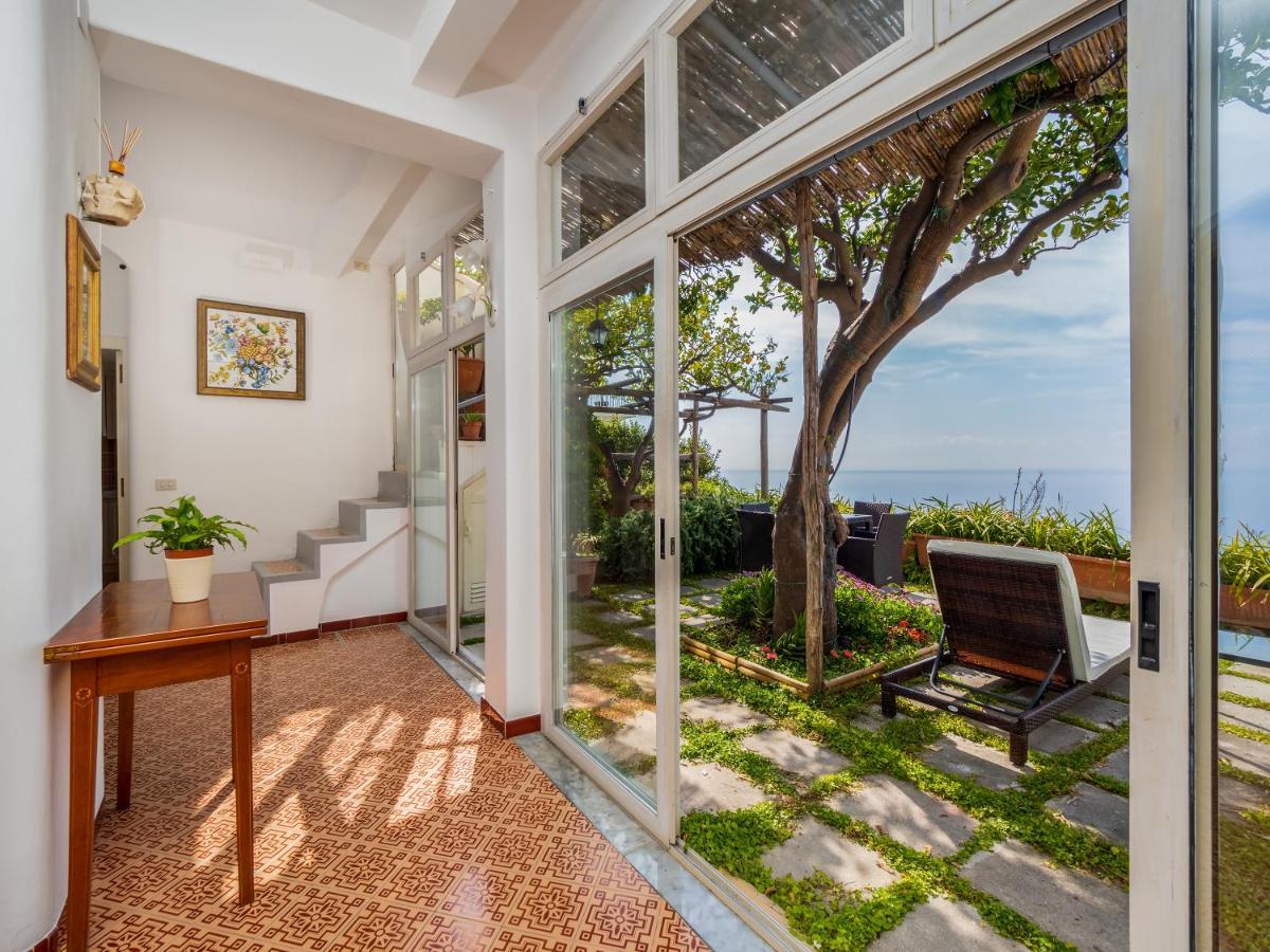 Scorcio D' Oltremare - Sea View Apt In Positano Bagian luar foto