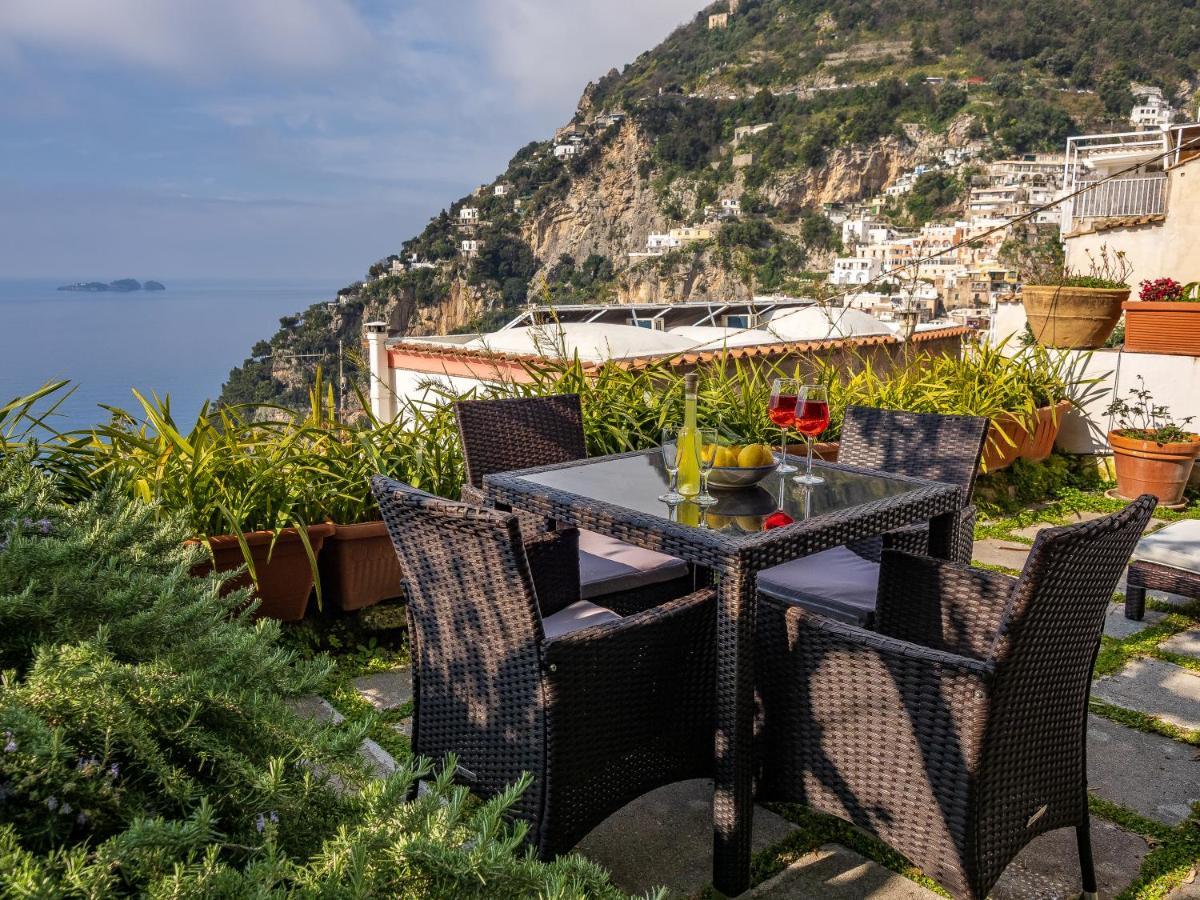 Scorcio D' Oltremare - Sea View Apt In Positano Bagian luar foto