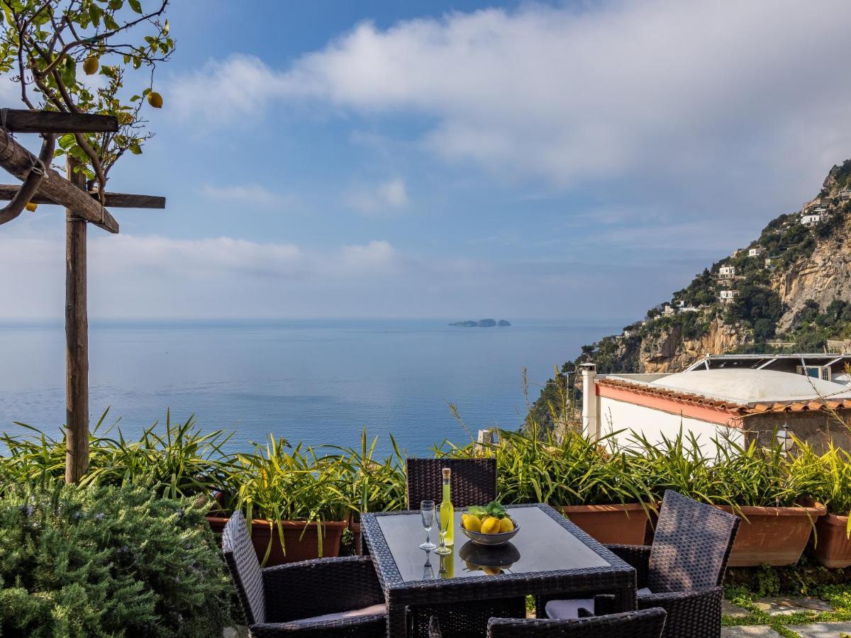 Scorcio D' Oltremare - Sea View Apt In Positano Bagian luar foto